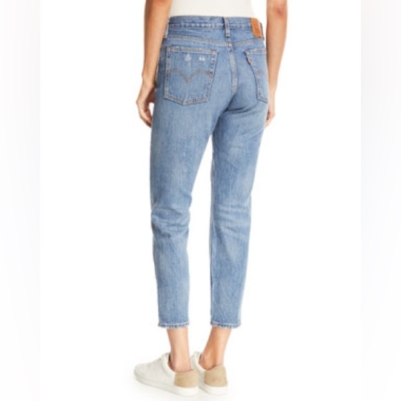 Levi’s Jeans Women's Size 27 Wedgie Icon Fit High-Waist Distressed Tapered Leg - Picture 8 of 16